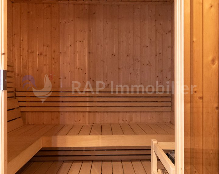 (1c) Sauna area-1