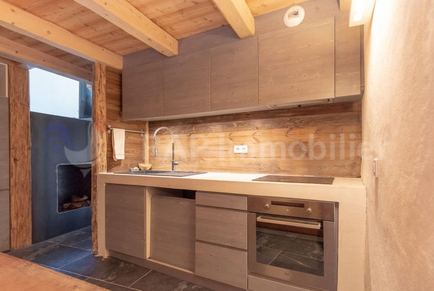(2e) Kitchen 1f-5