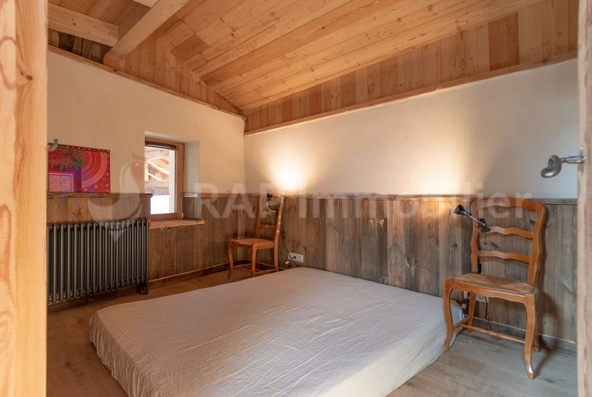 (3c) Bedroom and ensuite-2