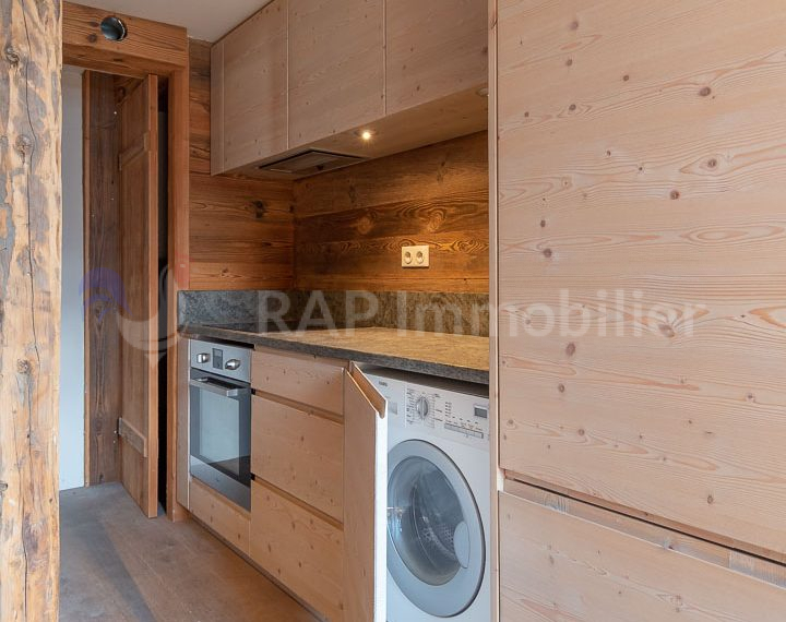 (4) Duplex apartment-8