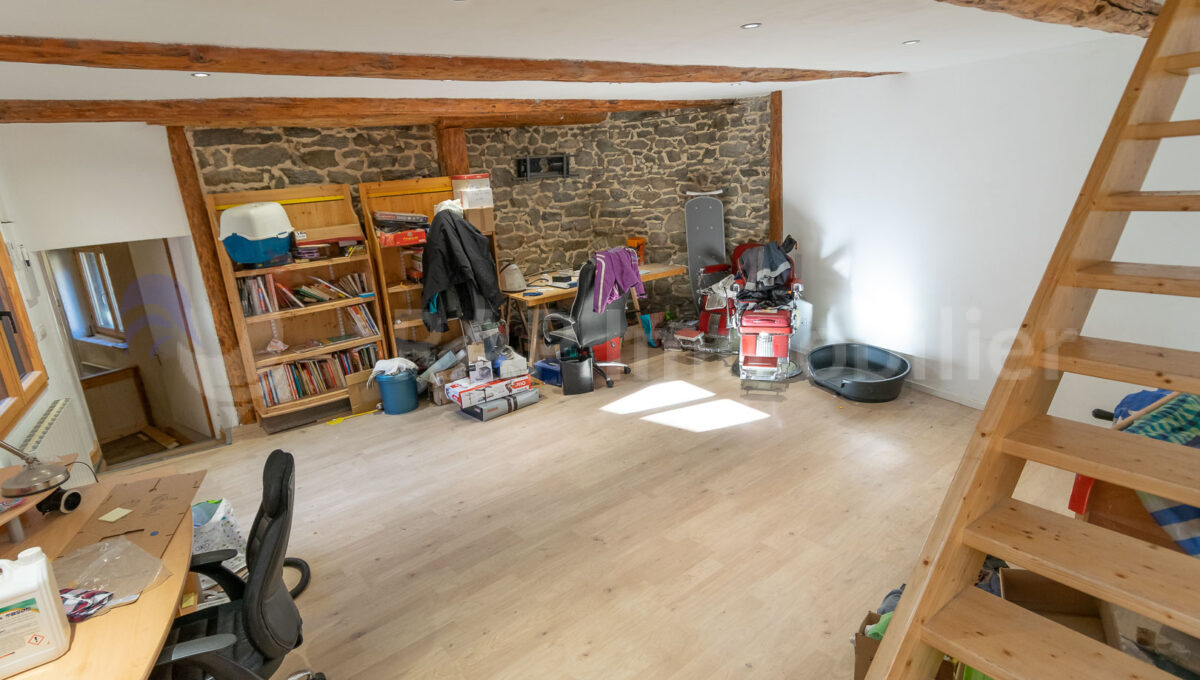 (4a) Main floor-11