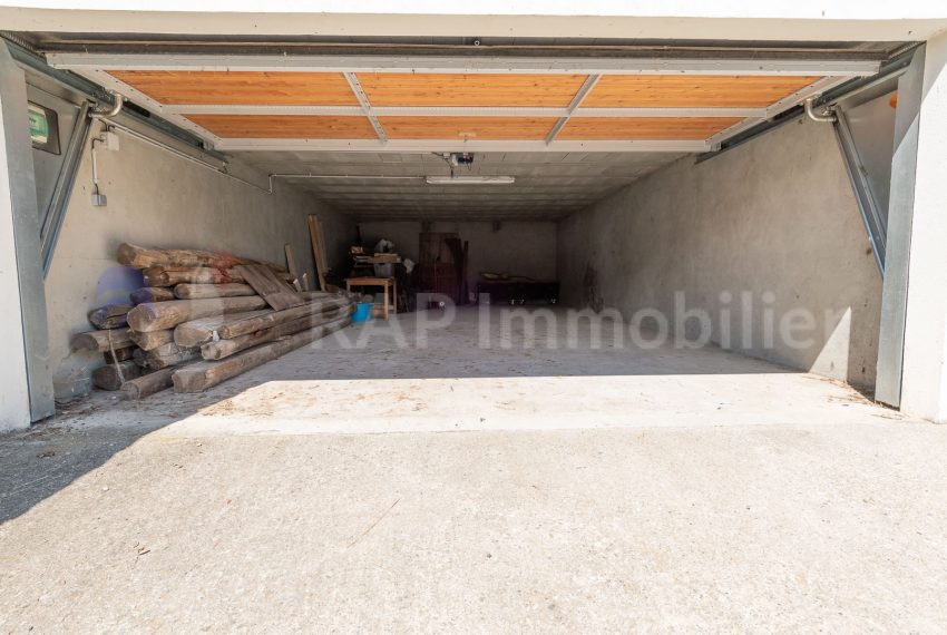 (5) Garage-3