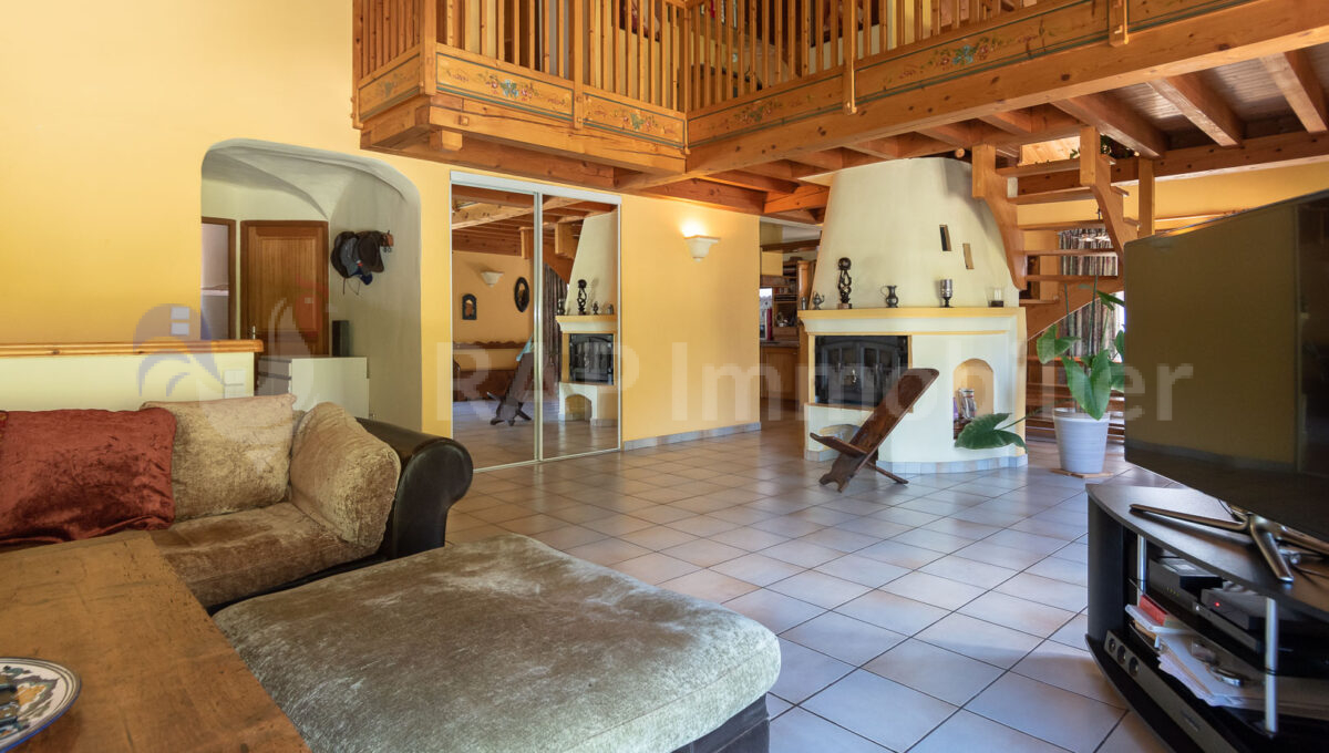 (1) Main floor-3