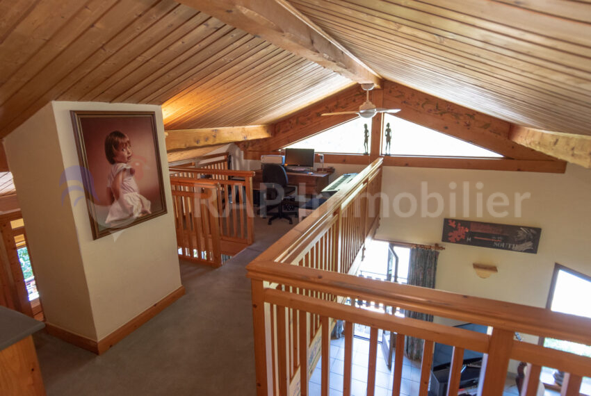(5) Mezzanine bureau-4