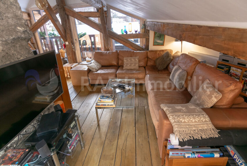 (3) Top floor-15