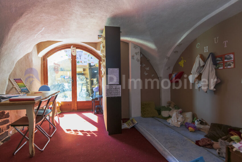(2) Duplex apartment-18