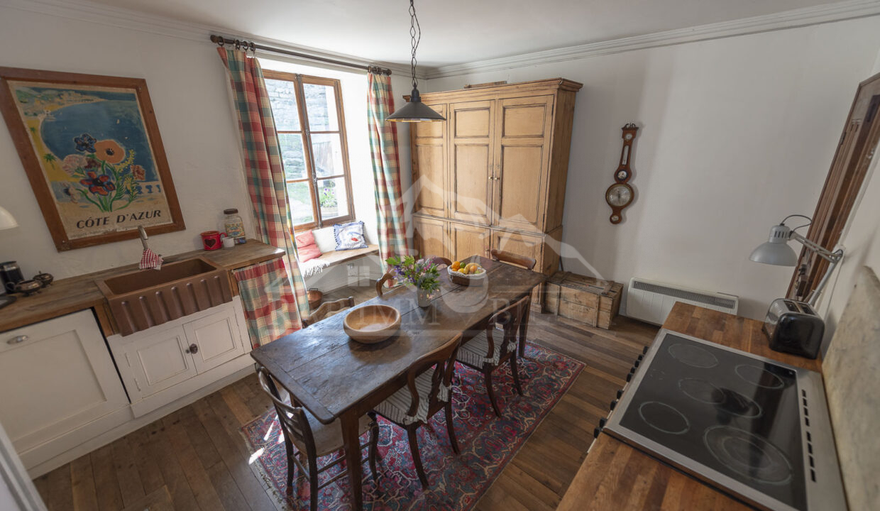 (1) Kitchen-7