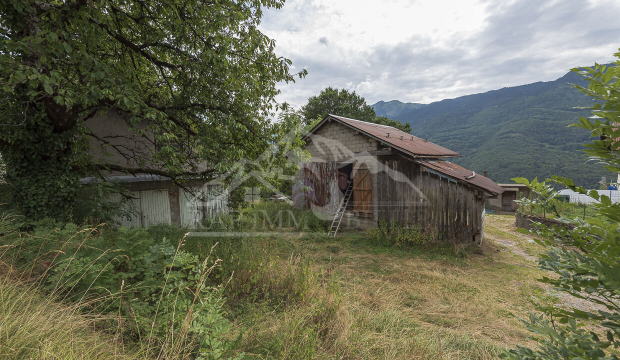 (40) General exterior and land-27